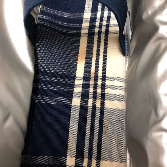 BROOKSTONE Wine Insulated Caddy in Blue Plaid - Picture 4 of 8